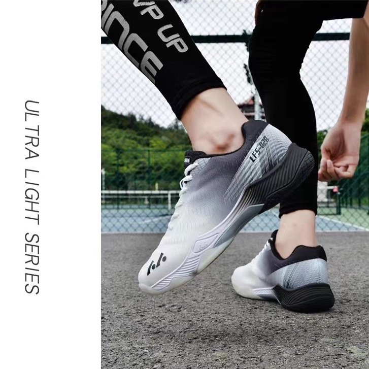 รองเท้าแบดมินตัน ผู้หญิงและผู้ชาย